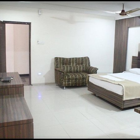 A.R Grand Hotel Visakhapatnam Luaran gambar